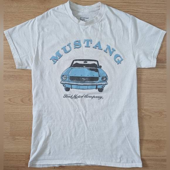 Ford Mustang T-Shirt, White and Blue Size Small - Picture 3 of 9
